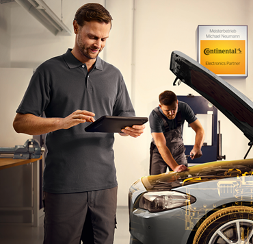 CON 2020 Motiv 02 Werkstattloesungen Mit Schild